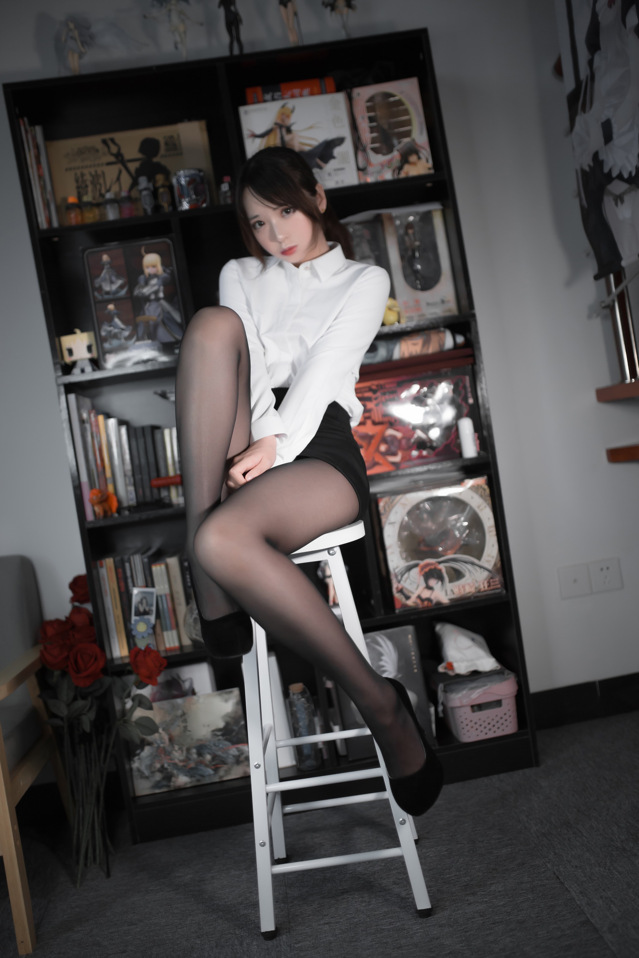 图片[1]-疯猫ss – NO.031 职业装 [30P]-XikXak